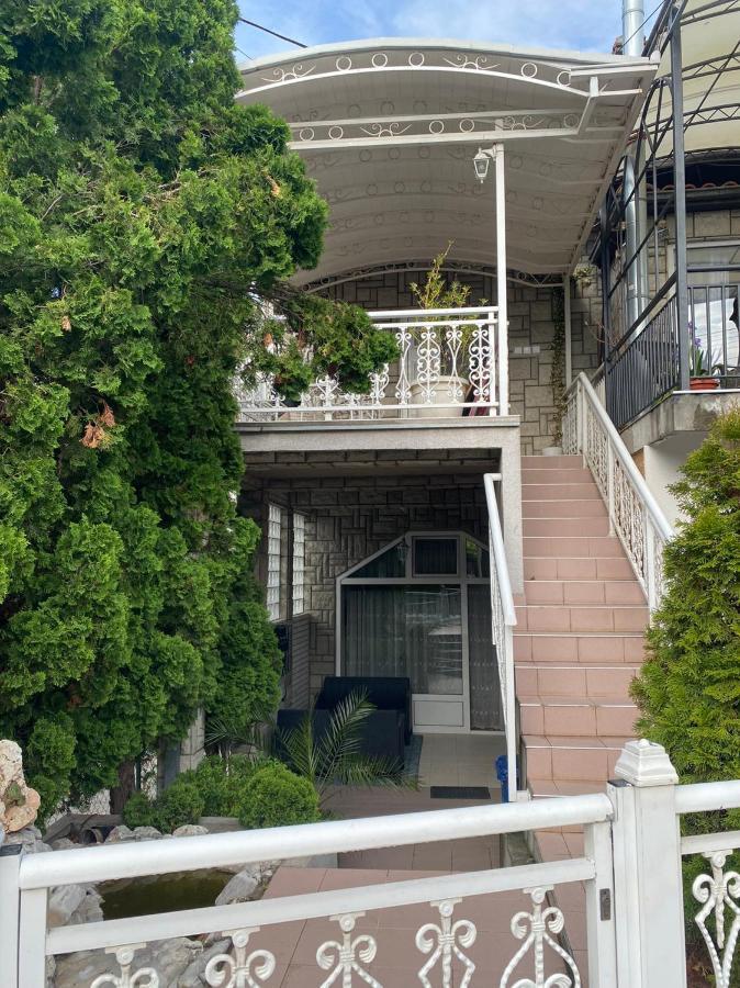 Gala Apartment Soko Banja Exterior photo